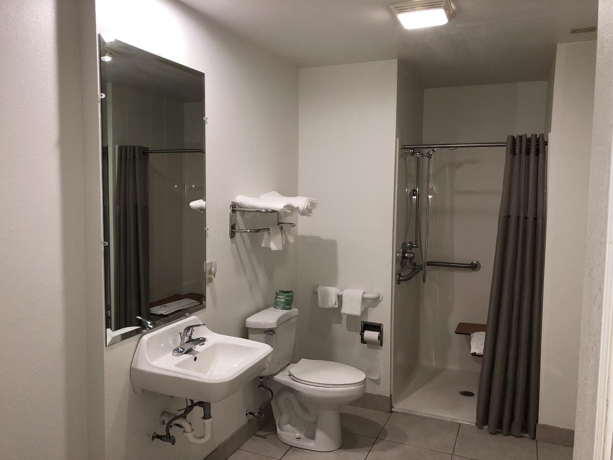 Motel 6-Urbana, Il Σαμπέιν Εξωτερικό φωτογραφία