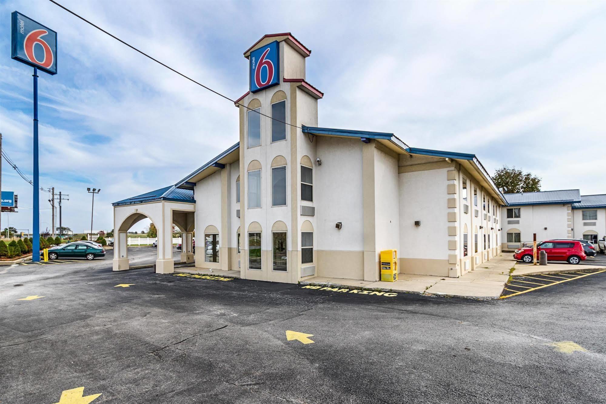 Motel 6-Urbana, Il Σαμπέιν Εξωτερικό φωτογραφία