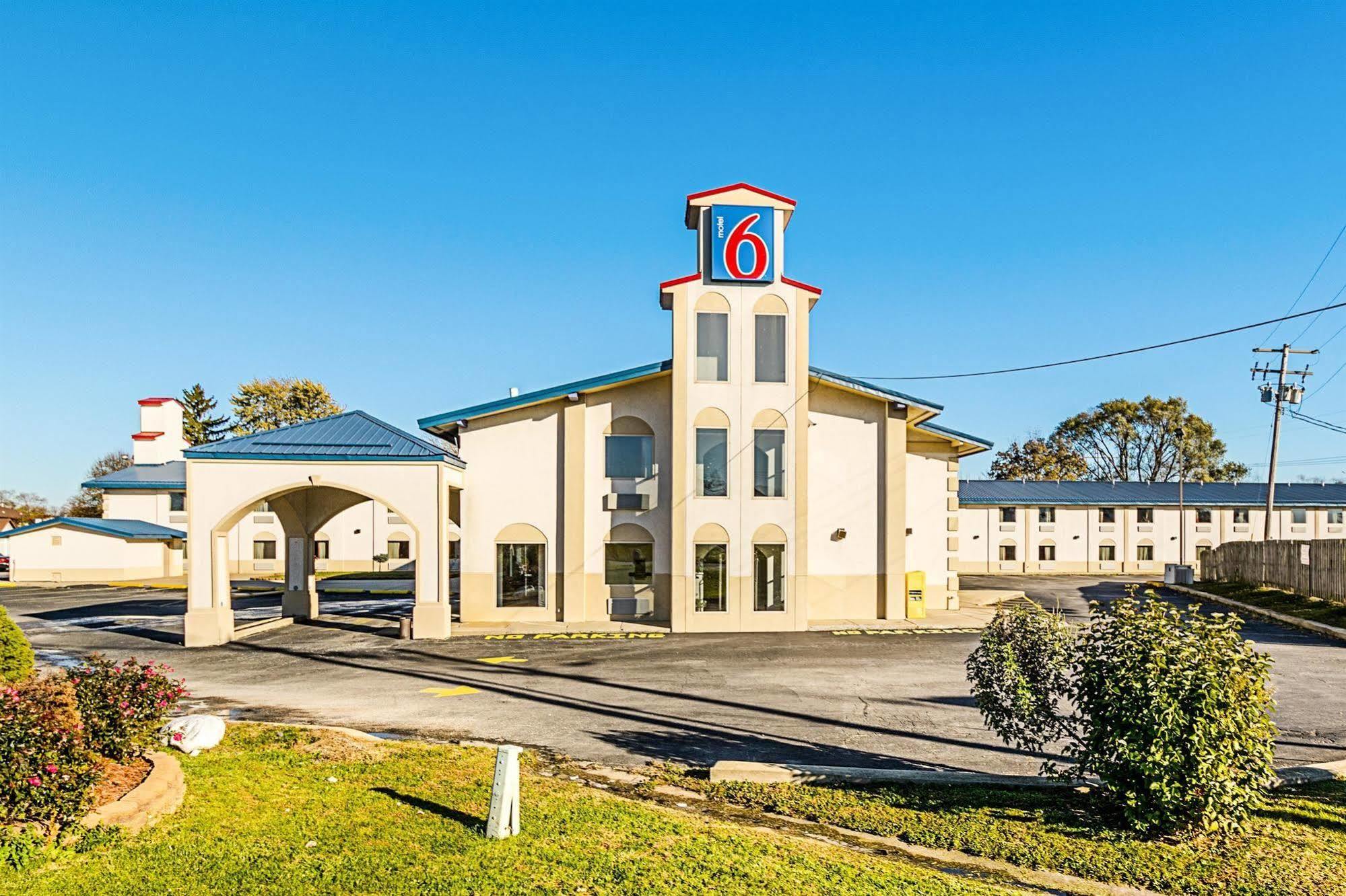 Motel 6-Urbana, Il Σαμπέιν Εξωτερικό φωτογραφία