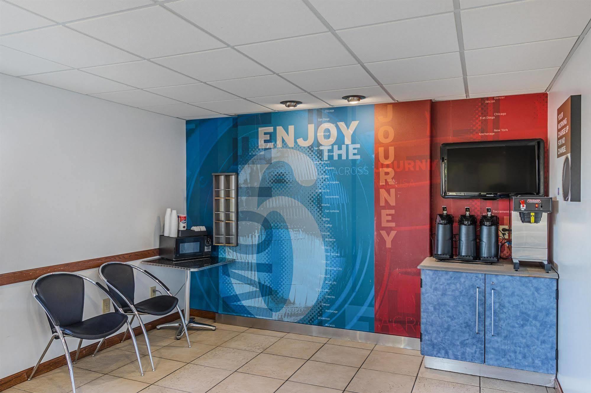 Motel 6-Urbana, Il Σαμπέιν Εξωτερικό φωτογραφία